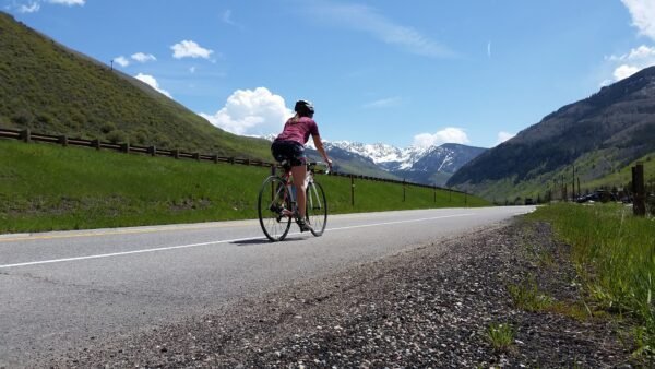 Cycling in Vail: Tips for Planning a Triathlon Training Weekend Getaway